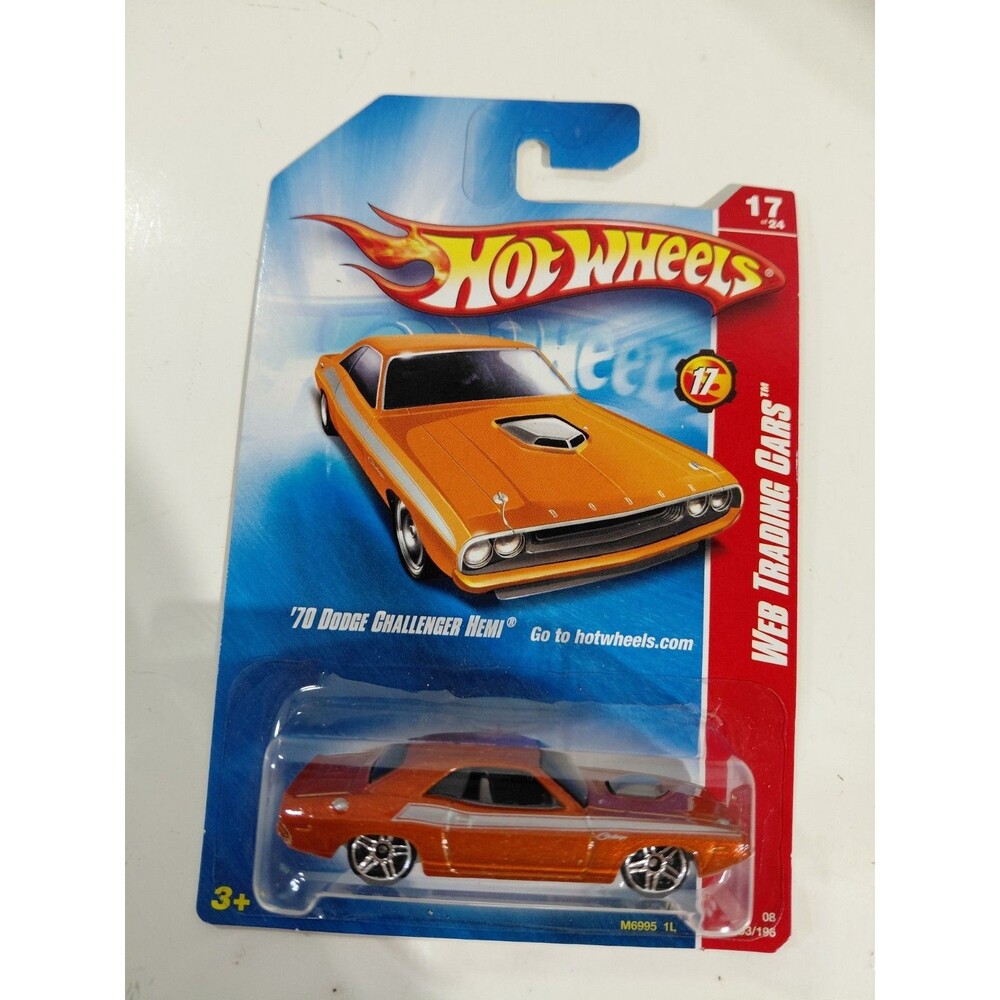 NIP Hot Wheels Web Trading Car 1:64 DieCast 1970 Dodge Challenger 426 Muscle Car